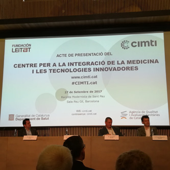Costaisa attends the presentation of the Center for Integration of Medicine and Innovative Technology